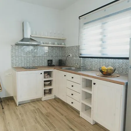 Aesthisis Sensational Hotel de apartamente 3*