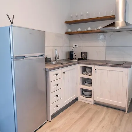 Aesthisis Sensational