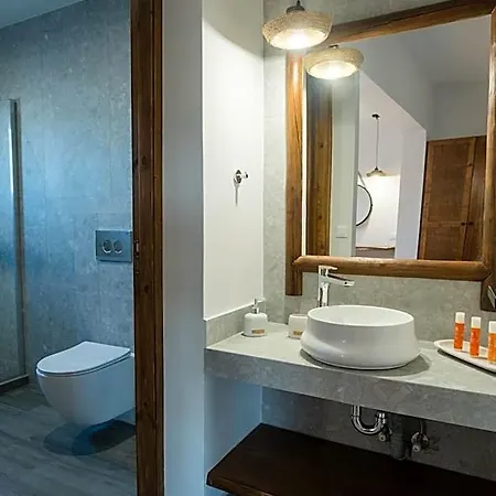 Aesthisis Sensational Aparthotel