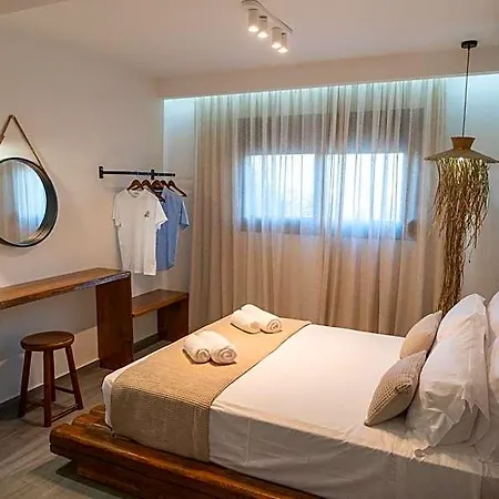 Aparthotel Aesthisis Sensational 3*