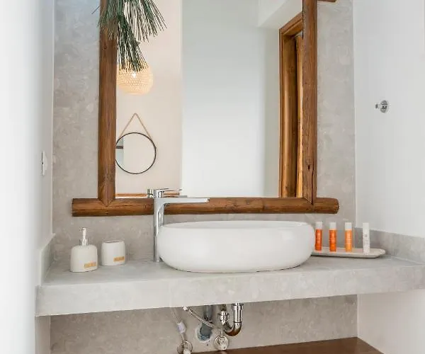 Aesthisis Sensational 3* Κολύμπια