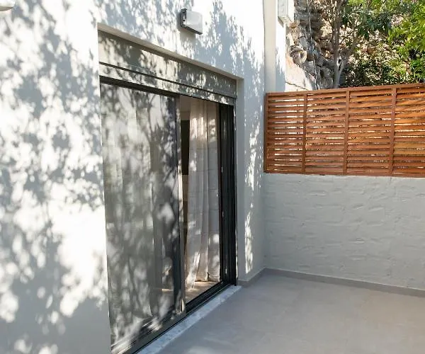 Aesthisis Sensational Κολύμπια