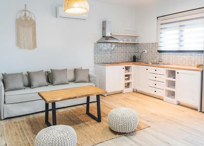 Aesthisis Sensational كولومبيا