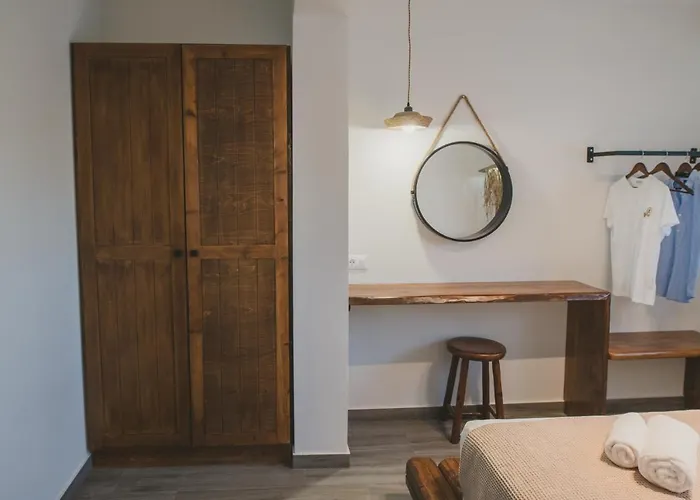 Aesthisis Sensational كولومبيا